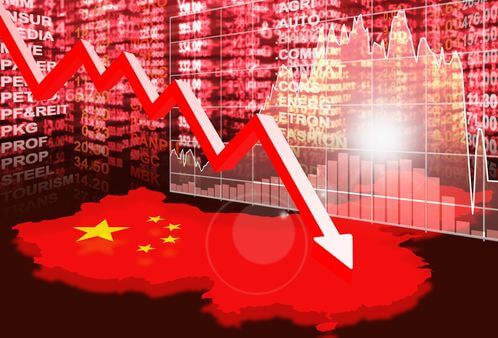 Weekly Digest: Fed Rate Hike, Cuts to China’s Growth Forecast Red China map and an arrow pointing down after Fitch lowered China’s GDP growth forecast for 2022 due to Covid-19 lockdowns