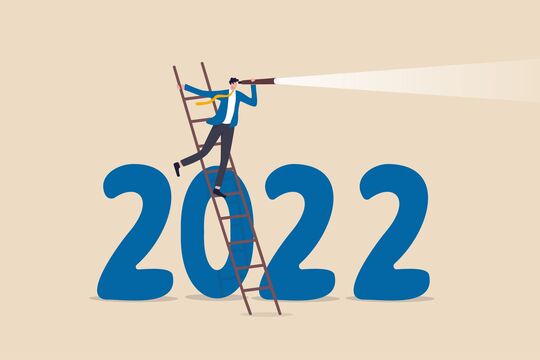Il prezzo dei metalli preziosi è destinato a salire nel 2022? prospettive di prezzo per l’oro nel 2022 con la vignetta di un uomo che accende una torcia in cima a una scala a pioli
