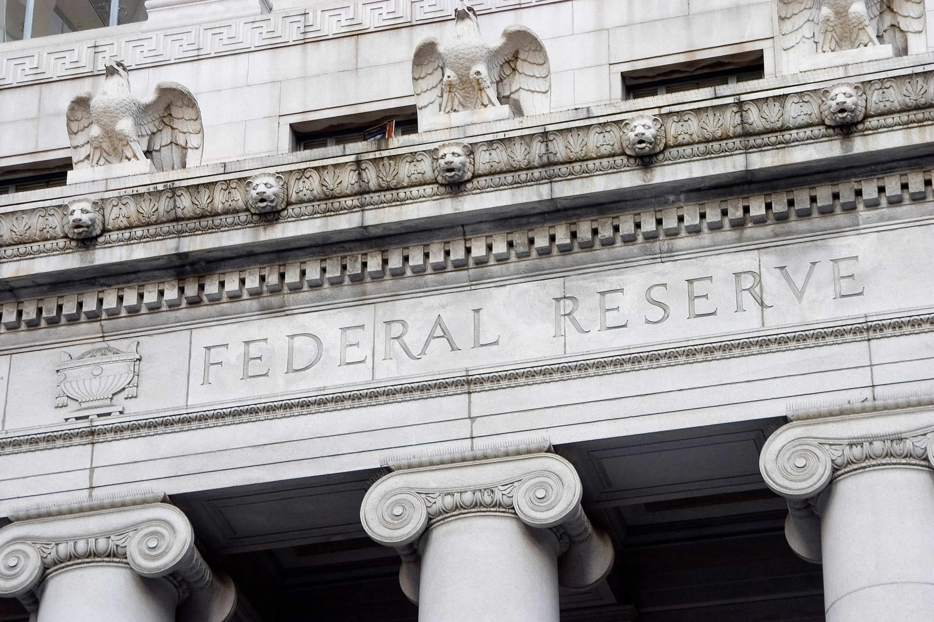 facade of the Federal Reserve building in the US